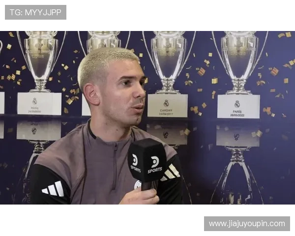 阿韦洛亚执教更似安帅风范活力